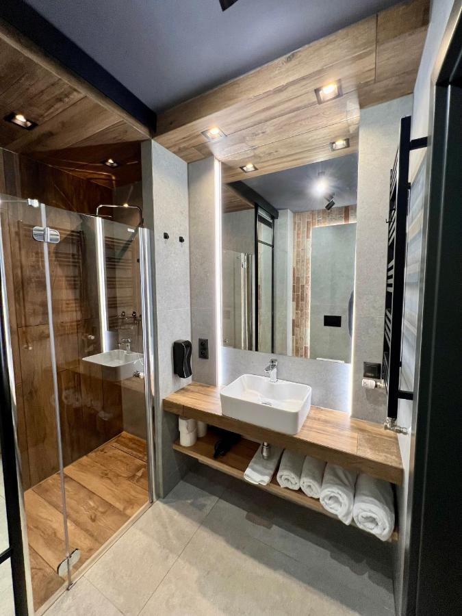 Loft Klonowa - Apartament Z Garazem Kielce Eksteriør billede