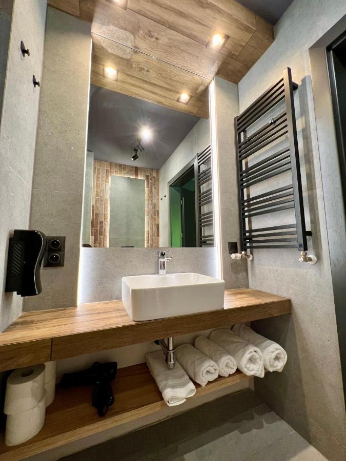 Loft Klonowa - Apartament Z Garazem Kielce Eksteriør billede